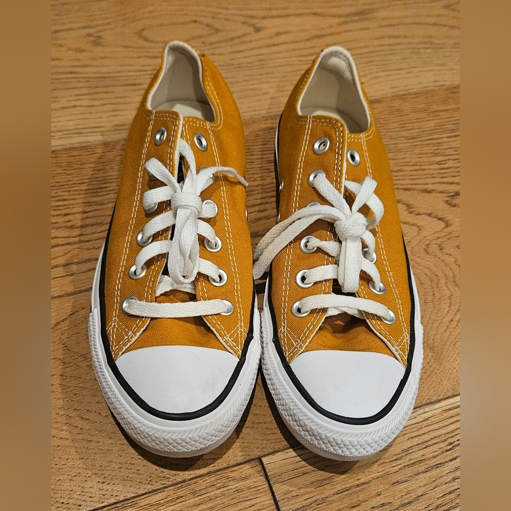 Converse Chuck Taylor All Star Saffron Yellow Sneakers - Unisex Women's 9.5 - Picture 15 of 16